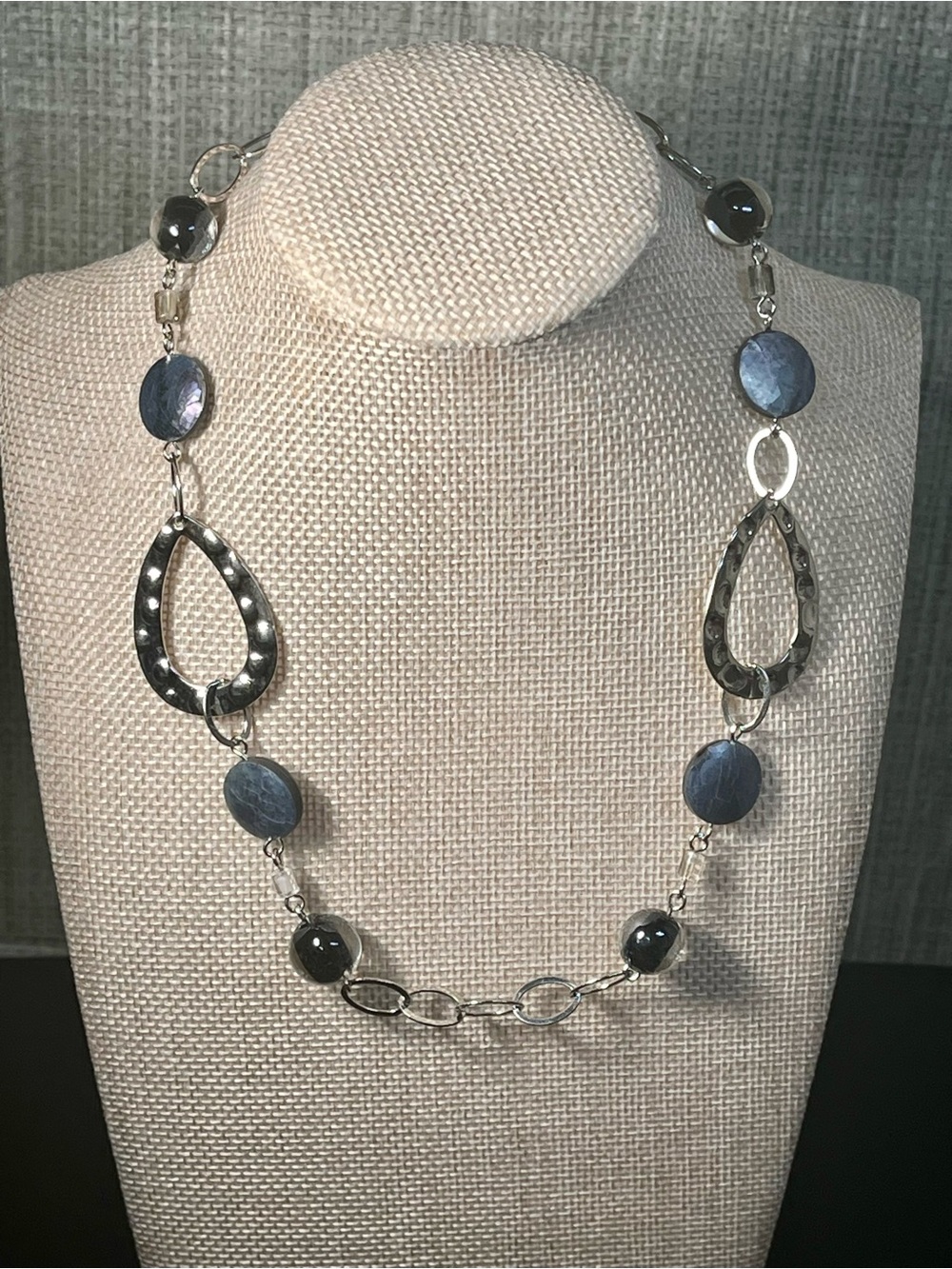 Lia Sophia Silver-Tone Teardrop Link Necklace With Navy Shell & Glass Beads